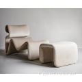 Chaise courbée et pouf pour meubles de salon